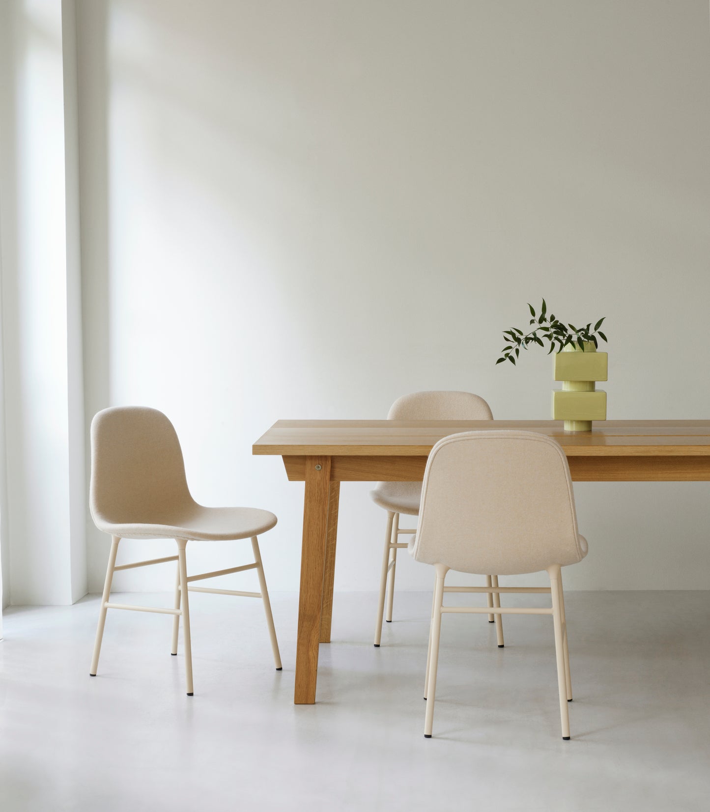 NORMANN COPENHAGEN Slice Table – Eik